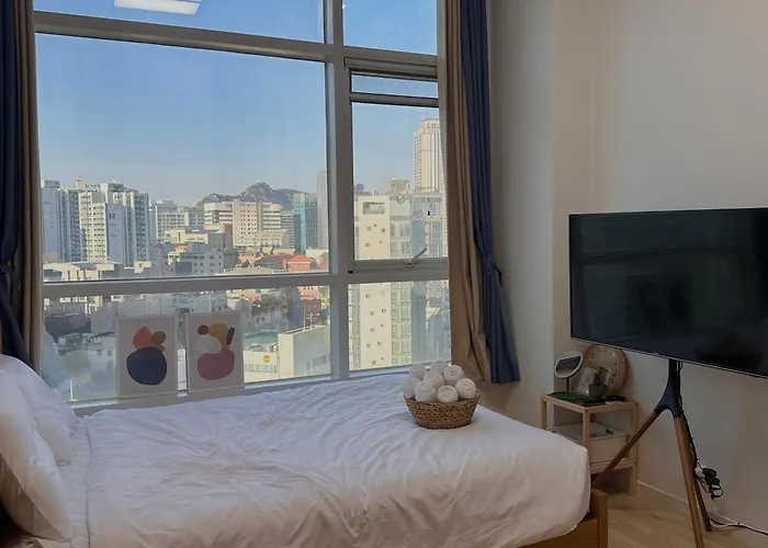 Serena's Cozy Loft Seúl